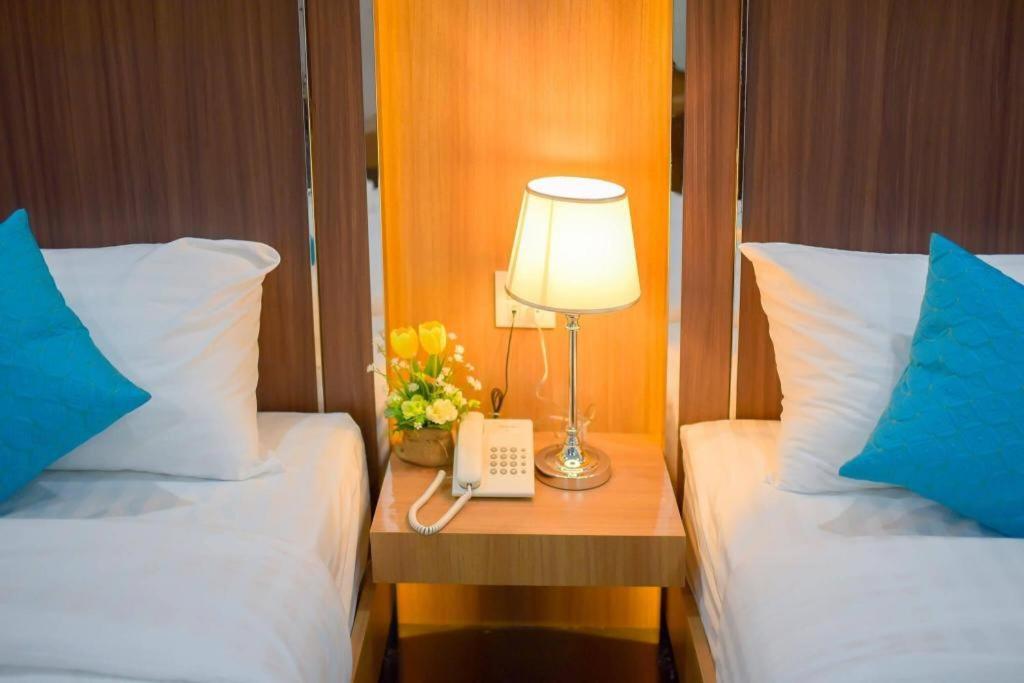 Thanburi Hotel Удон-Тхани Экстерьер фото