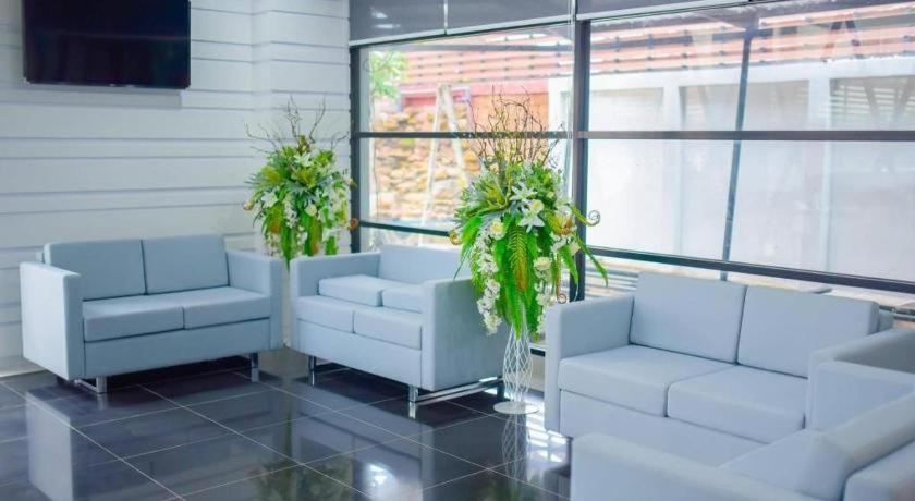 Thanburi Hotel Удон-Тхани Экстерьер фото