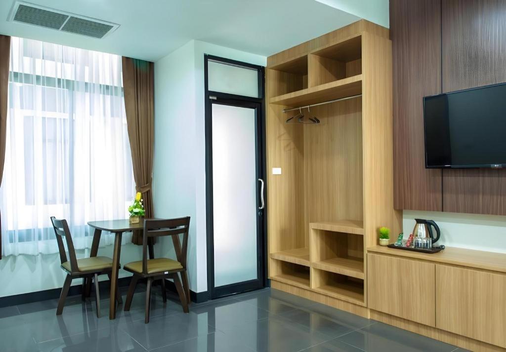 Thanburi Hotel Удон-Тхани Экстерьер фото